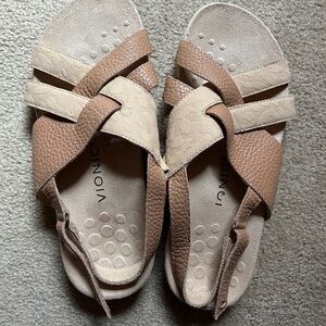 Vionic Tan and Cream Sandals with Cushioned Footbeds